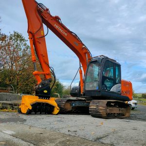 Serrat 13 Ton Range of Fixed and Swinging Hammers